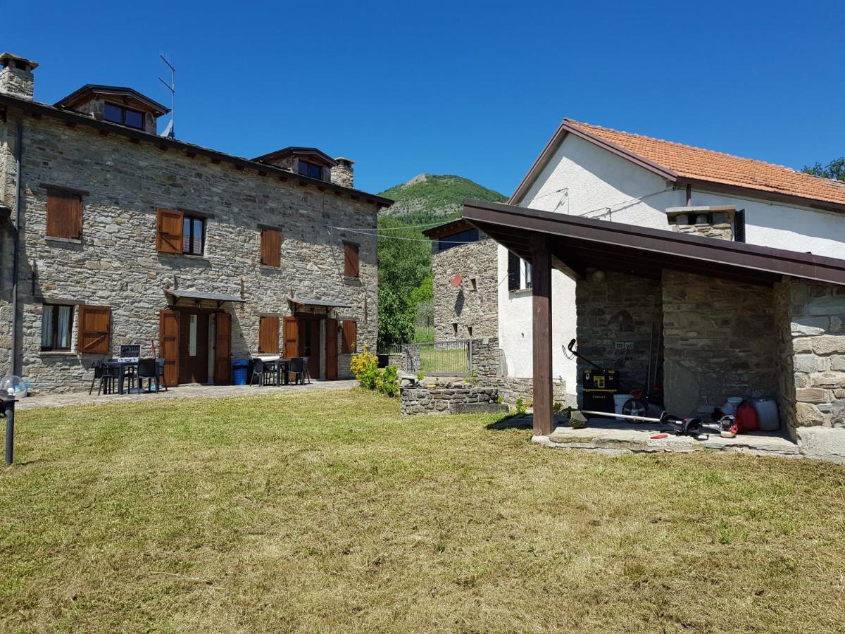 Casa Vacanze Fattoria Il Cerro Villa Pianelleto ภายนอก รูปภาพ