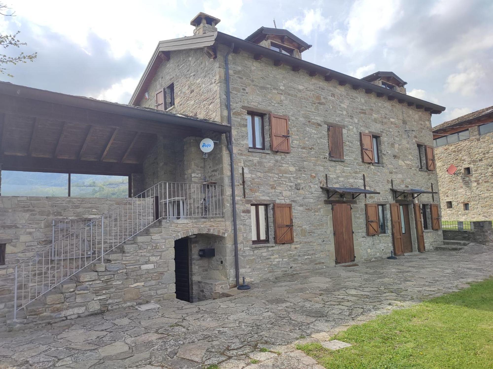 Casa Vacanze Fattoria Il Cerro Villa Pianelleto ภายนอก รูปภาพ